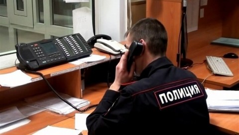В Русско-Полянском районе полицейские установили причастность подростка к краже телефона